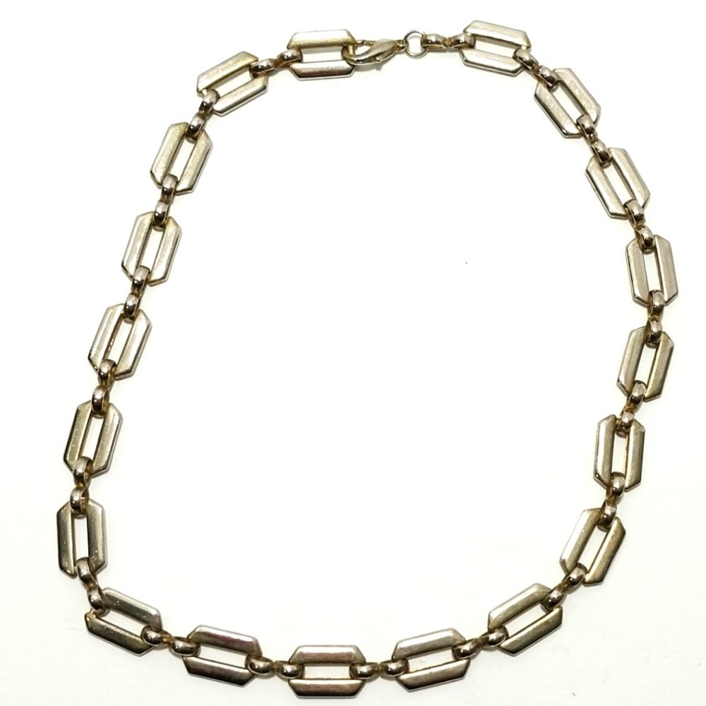 Vintage Gold Tone Summer Necklace Heavy 1.9oz  20 Inches Long #J015